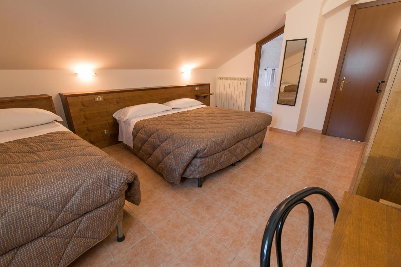 Albergo Della Corte Pescasseroli Exteriör bild